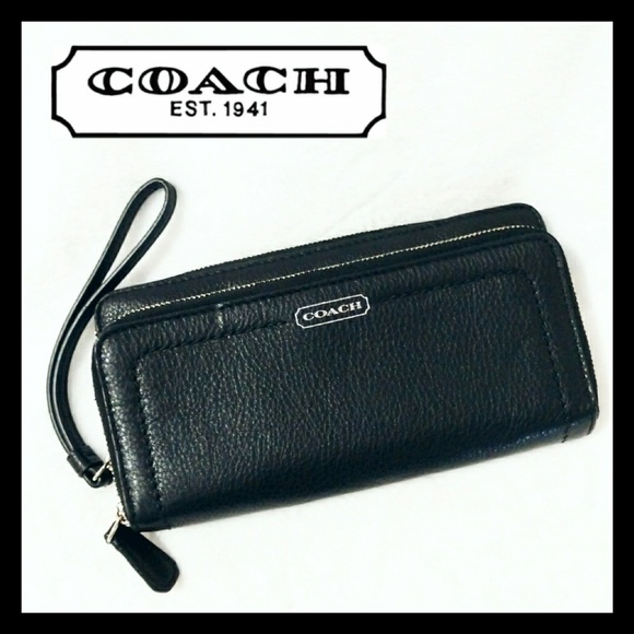 Coach Handbags - Coach Black Leather Double Zipper Wallet Wristlet